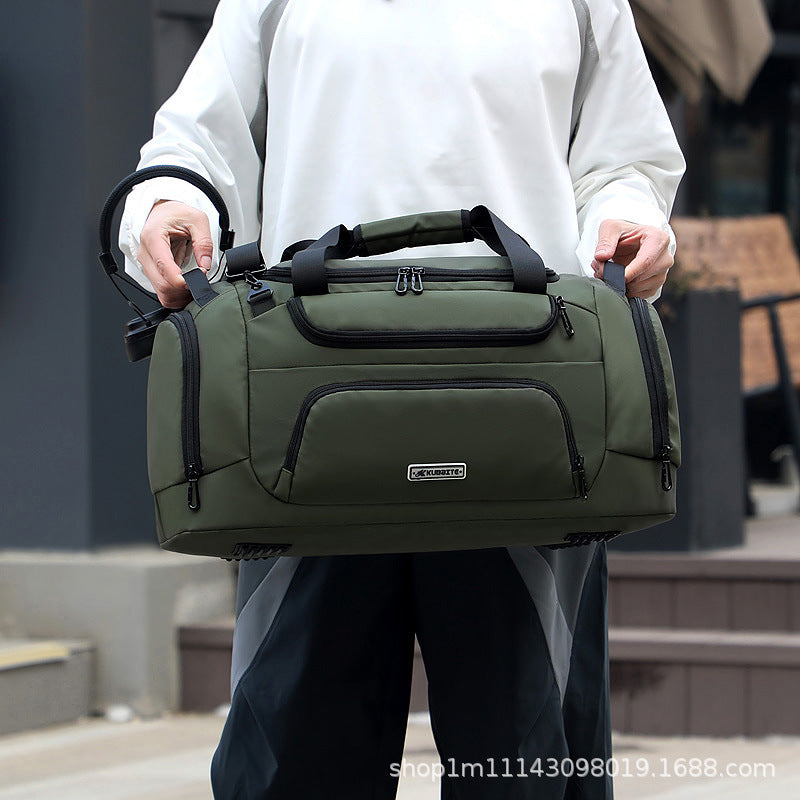 Vielseitige kompakte Reisetasche Brehn