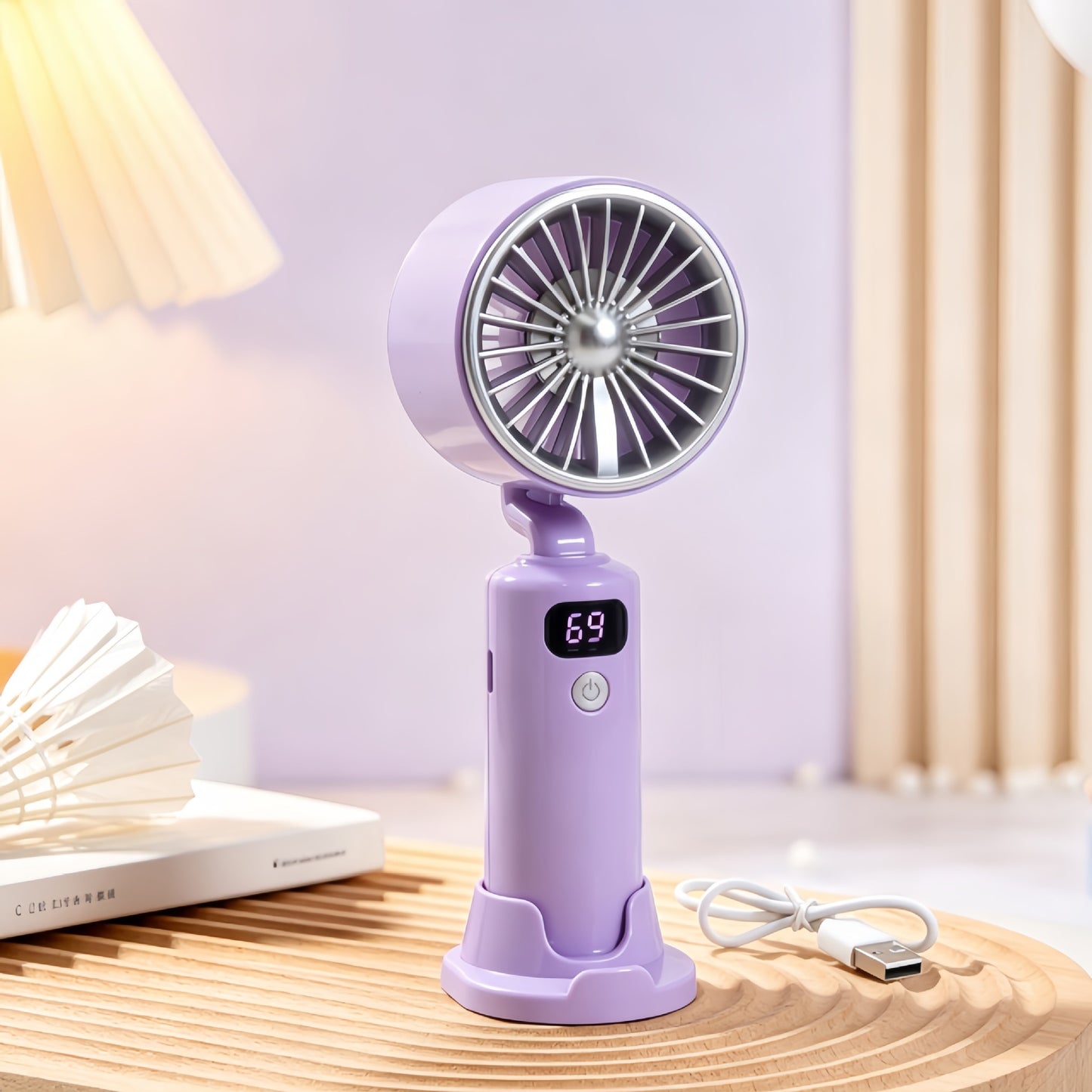 Elektrischer Handventilator mit Digitaler Geschwindigkeitsanzeige und Flexiblem Neigungswinkel Brehn
