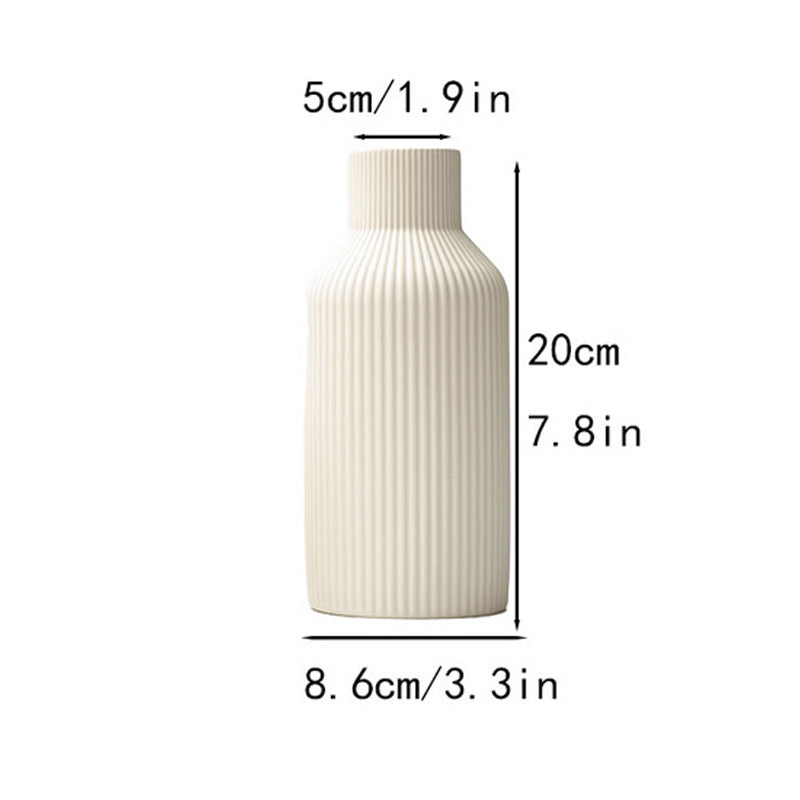 Chic gerippte Keramikvase