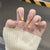 Press-On-Nagelspitzen mit Ombre-Design Brehn
