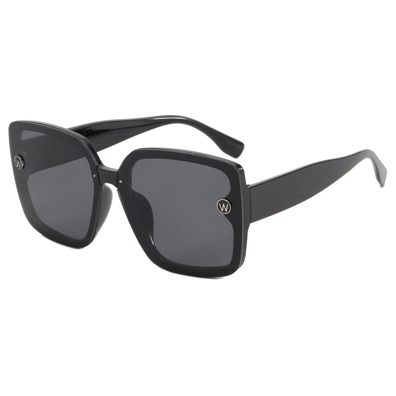 Damen modische quadratische Sonnenbrille mit extravagantem Design Brehn