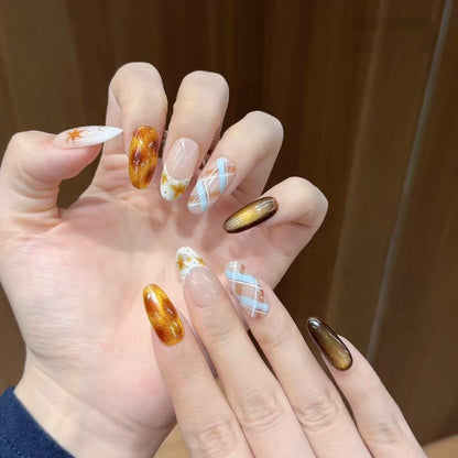Dekorative Nagelkunst Brehn
