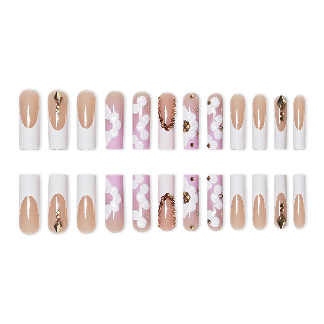 Elegante 3D Blumen Press-On Nagelkunst Brehn