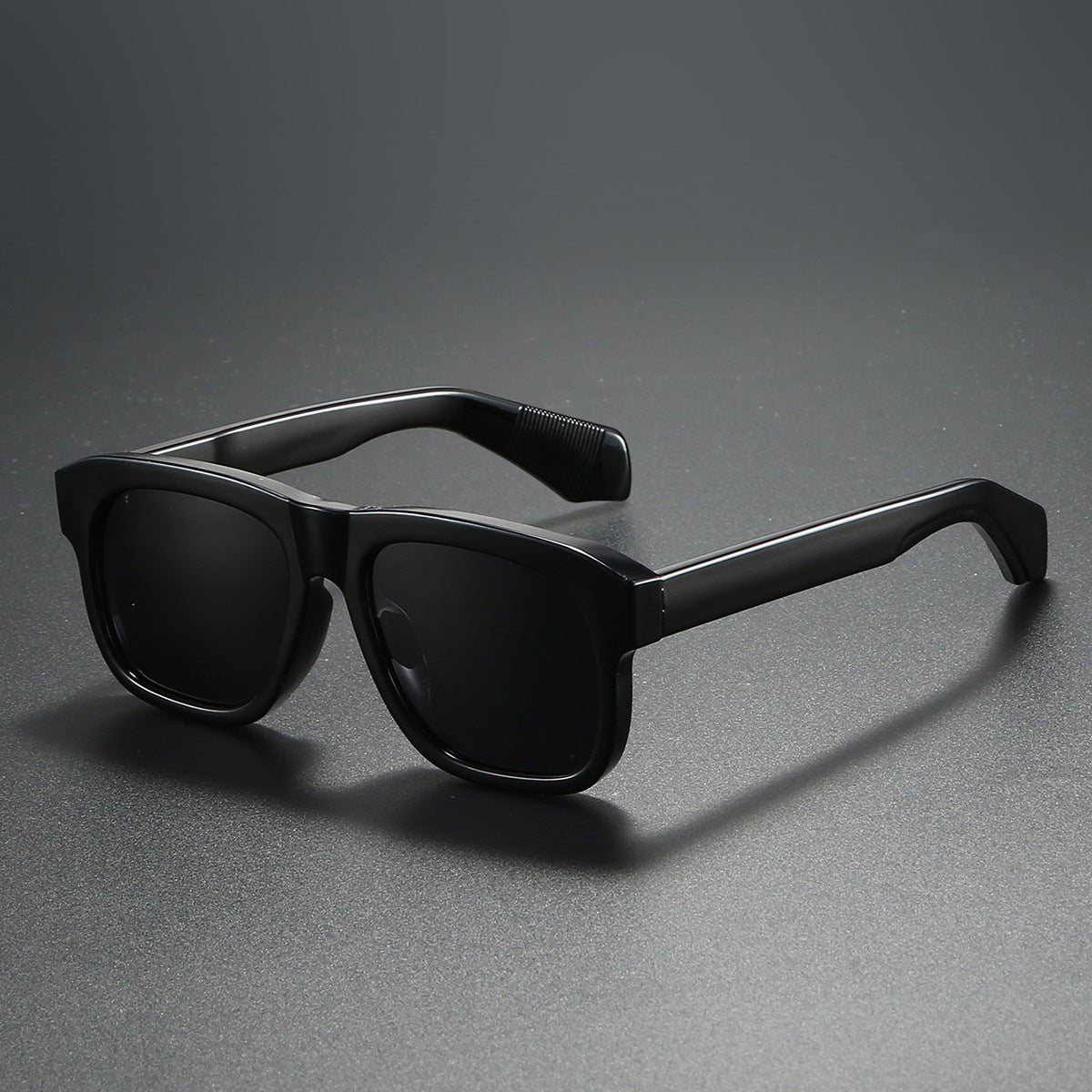 Damen moderne Sonnenbrille mit ergonomischem Design und hochwertigem UV-Schutz Brehn