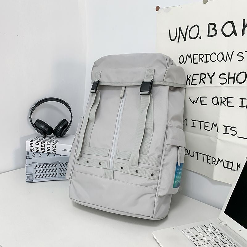 Vielseitiger Outdoor-Reiserucksack Brehn