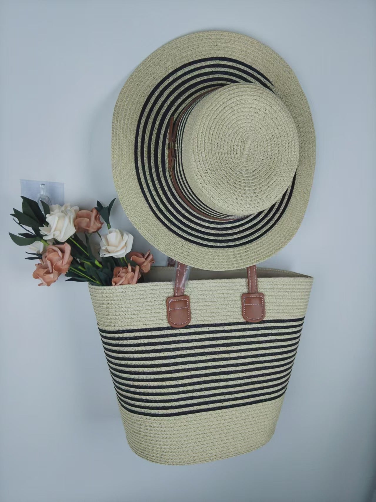 Raffinierte Strandtasche mit Passendem Sonnenhut Brehn