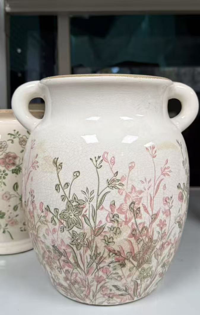 Blumendekorationsgefäß mit verspielter Musterung Brehn