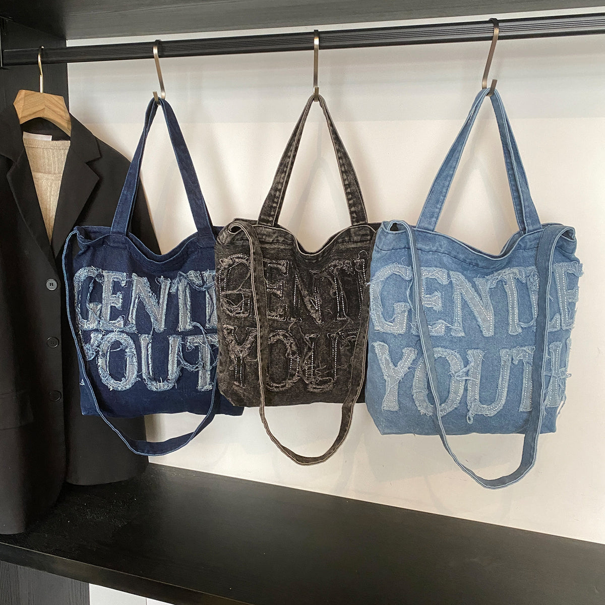 Zerrissene Denim Grafik Tragetasche