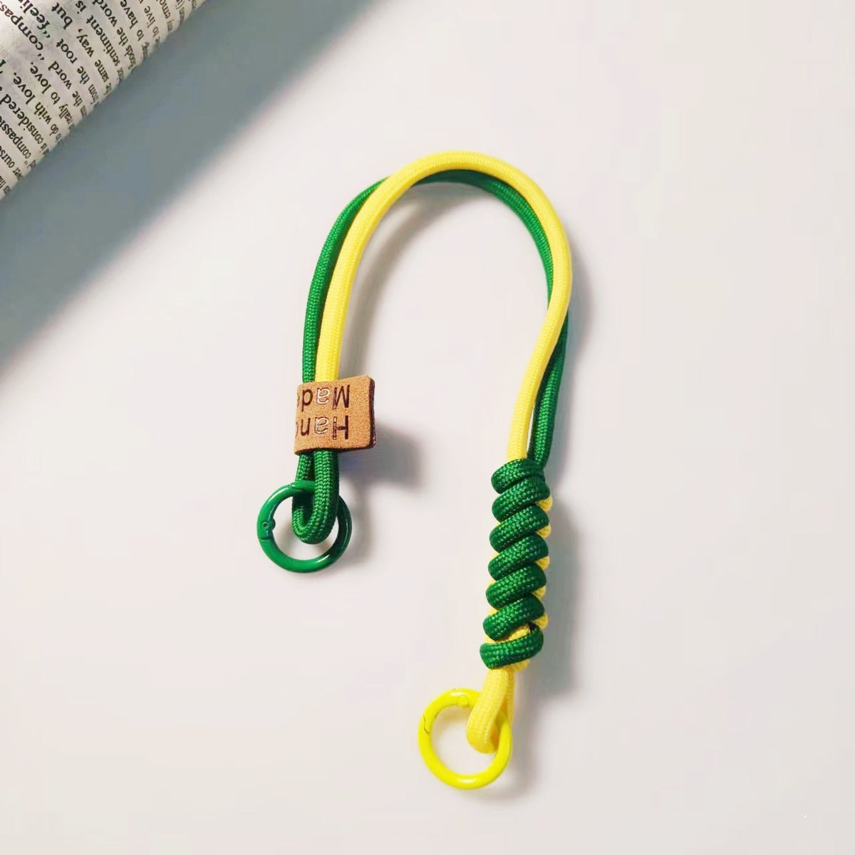 Multifunktionales Paracord Zubehörband Brehn