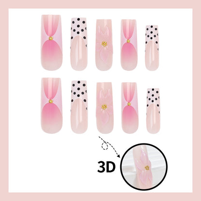 Kunstnagelset mit eleganten Blüten- und Punktmustern Brehn
