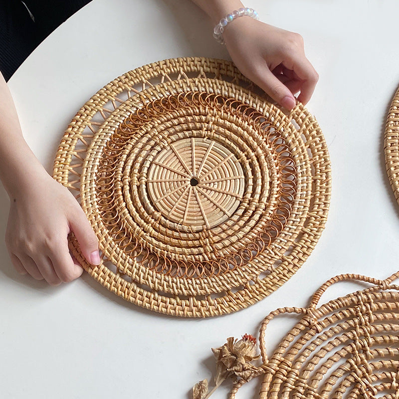 Damen Elegante handgewebte Rattanunterlage Brehn