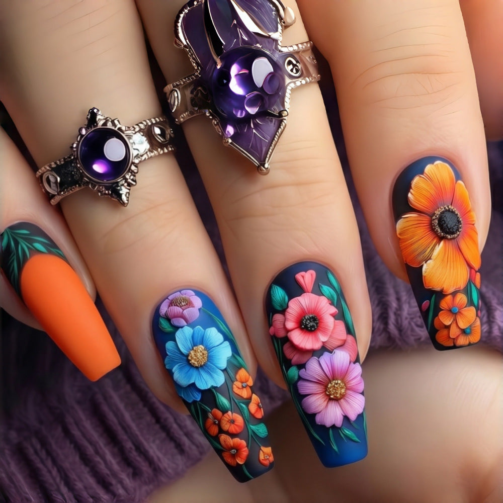 Kunstnail Set mit floralen Motiven Brehn