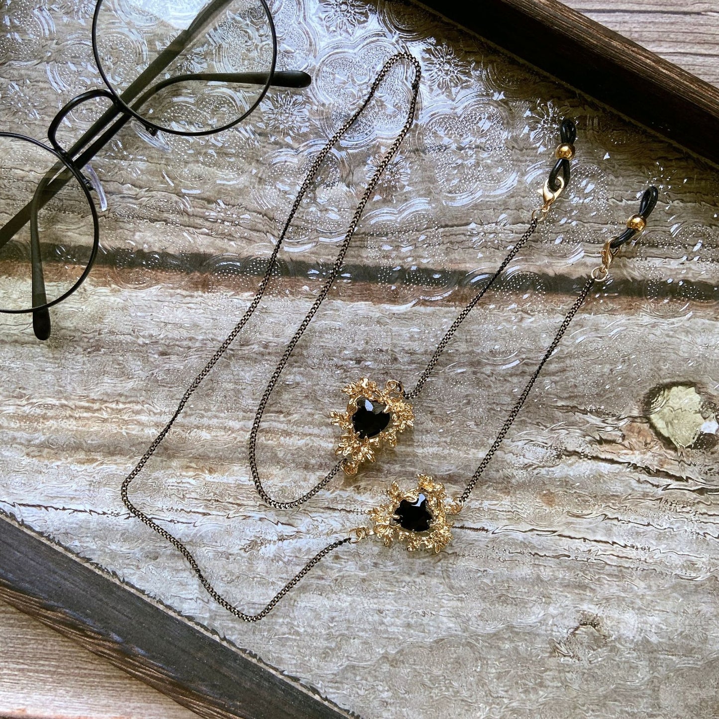 Elegante Halskette mit Kunststein-Anhängern Brehn