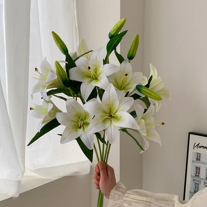 Künstlicher Lilienblumenstrauß