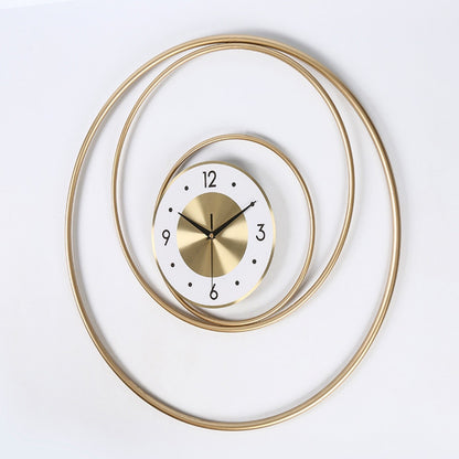 Künstlerische Wanduhr mit minimalistischem Design Brehn