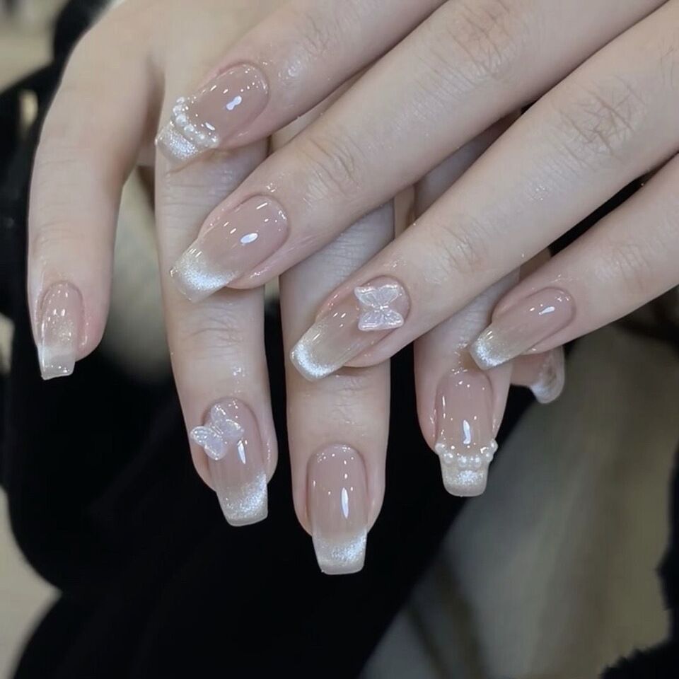 Künstlerisches Press-On Nagelkunst Set Brehn