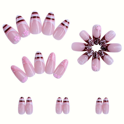 Künstlerische Florale Press-On Nagelverzierungen Brehn