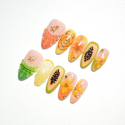 Kreatives Press-On Nail Art Set