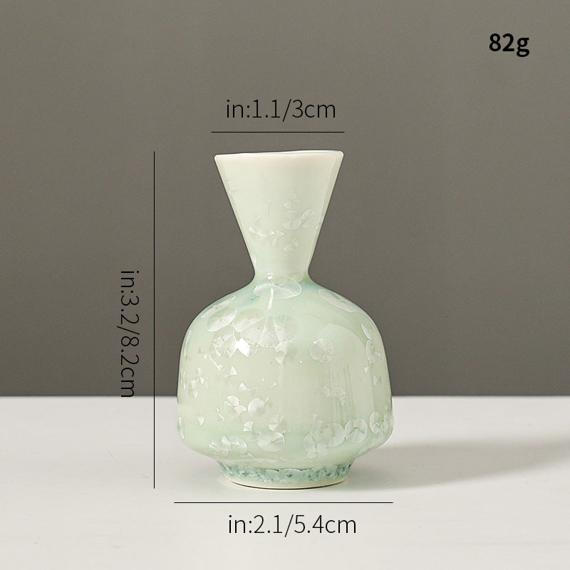 Dekorativer Keramik Knospenvase