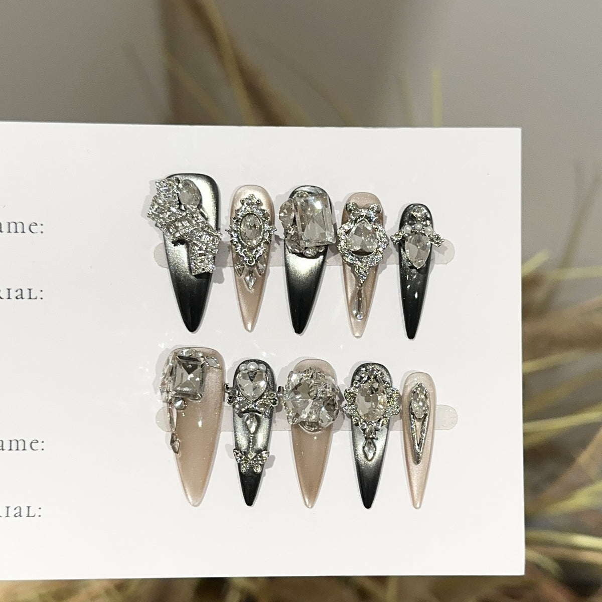 Premium Dekorative Press-On Nagelset