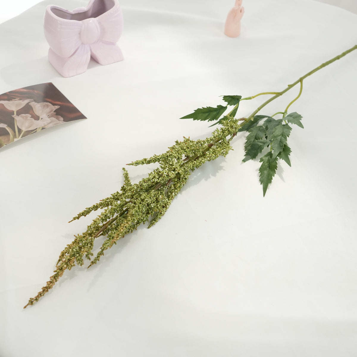Dekorativer Faux-Amaranth-Stiel