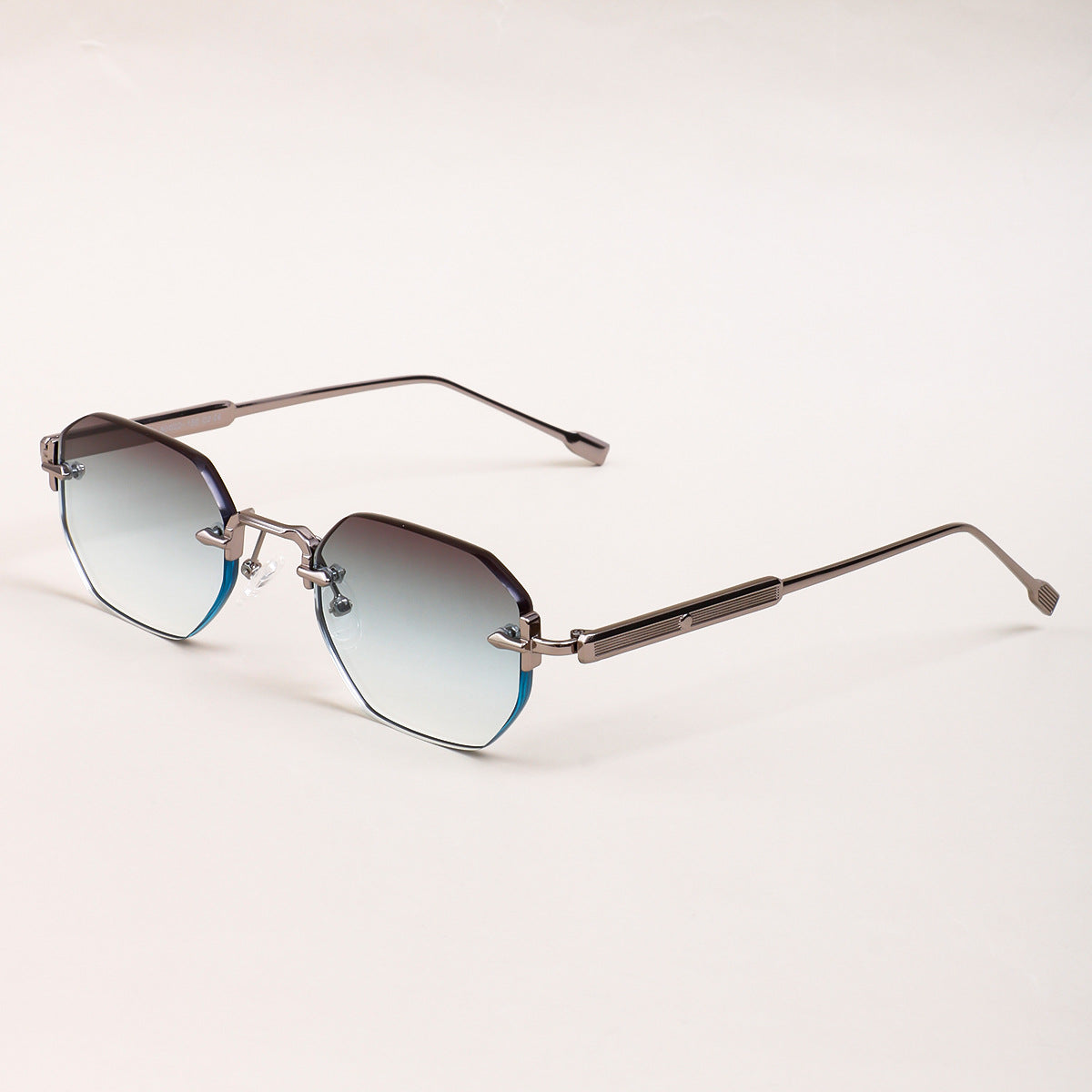 Damen Sonnenbrille mit elegantem achteckigen Rahmen und komfortablen Nasenpads Brehn