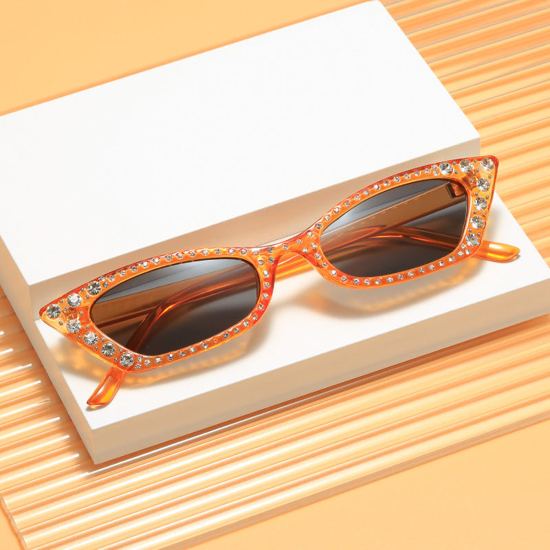 Damen extravagante Cat-Eye Sonnenbrille mit Kristallverzierung Brehn