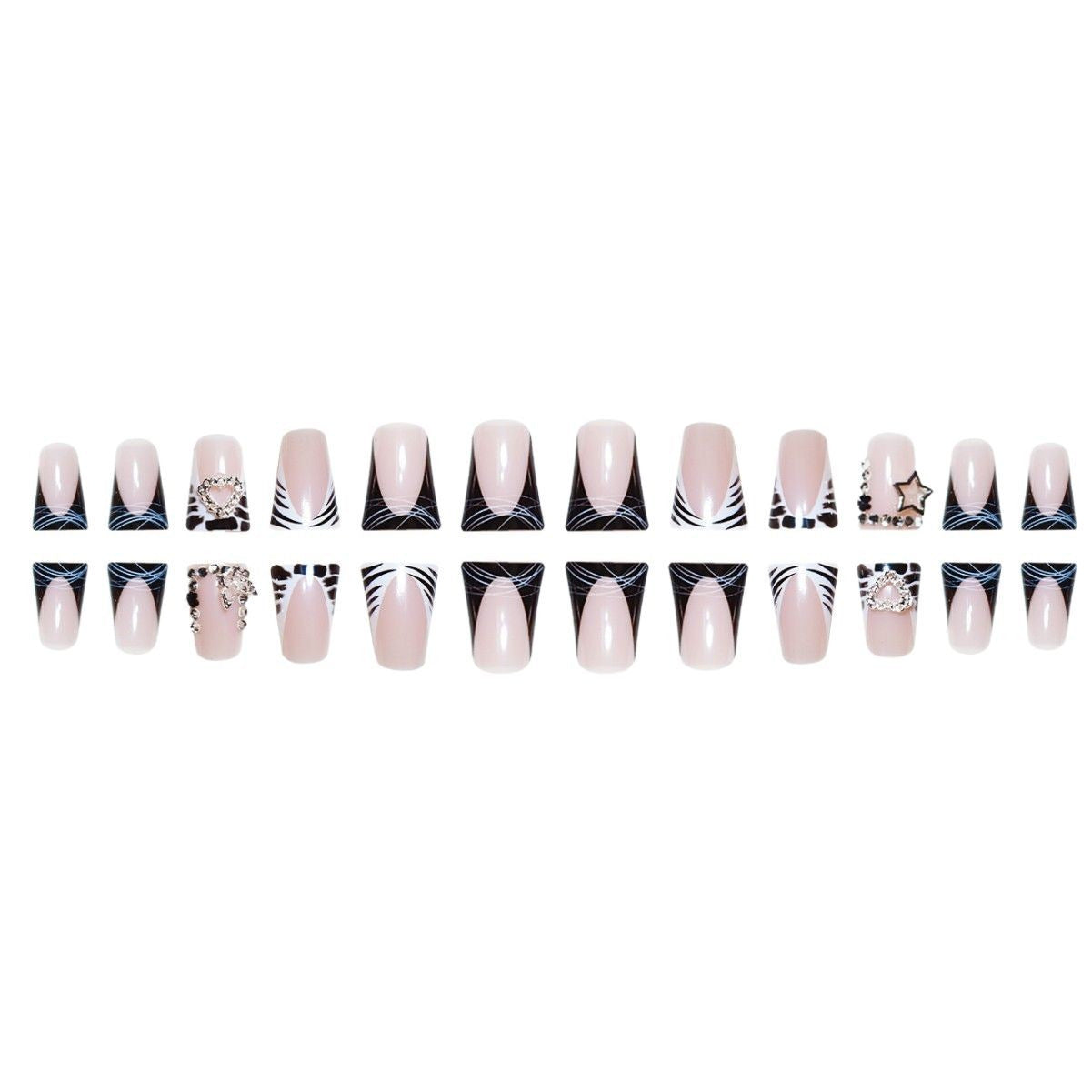 Glamouröse Strassakzent-Nagelerweiterungen Brehn