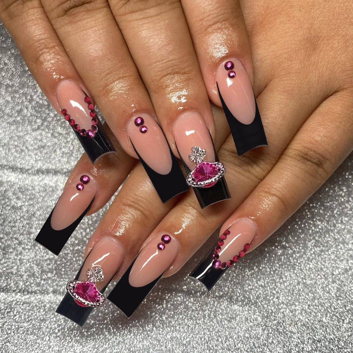 Glamouröse Statement Nagelkunst Kit Brehn