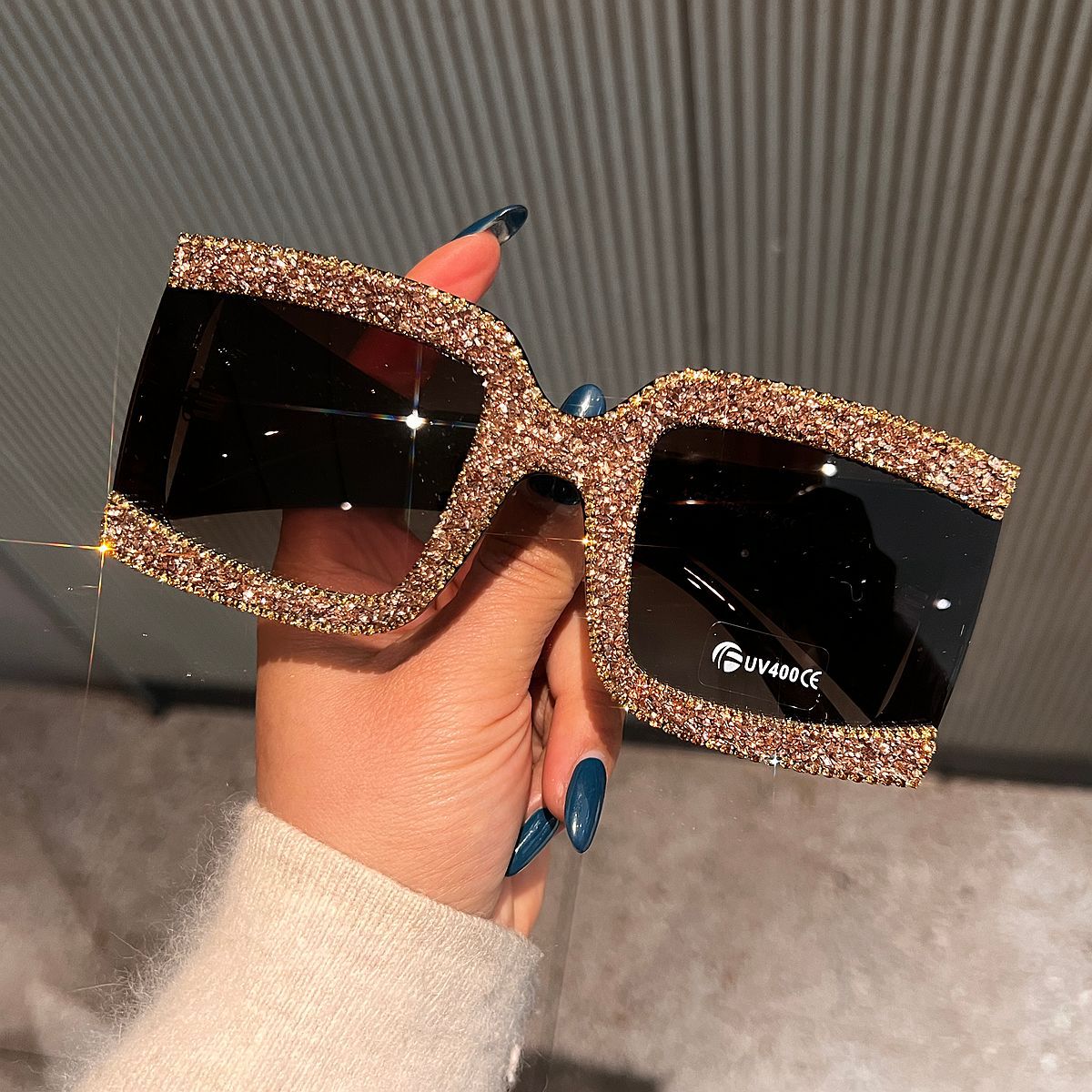 Damen Sonnenbrille mit strassverziertem Rahmen Brehn
