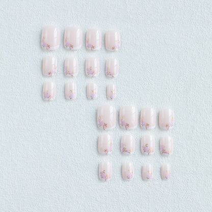 Blumeninspiriertes Nagelkunst-Set