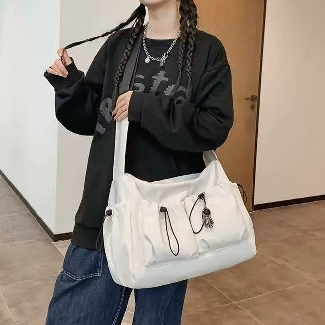 Lässige Sling-Tasche Brehn