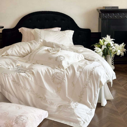 Luxuriöses Jacquard besticktes Satin Bettbezug Set