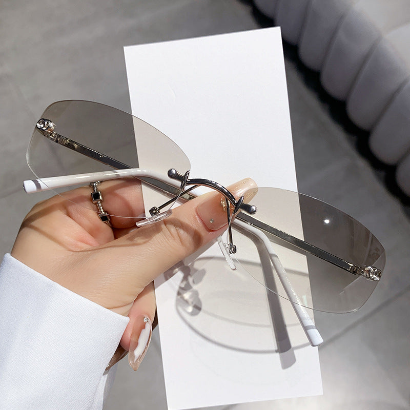 Damen modische Sonnenbrille mit elegantem, schmalem Rahmen Brehn