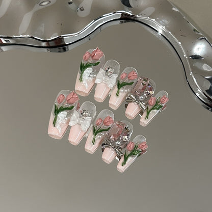Florale Artisan Press-On Nagelkunst