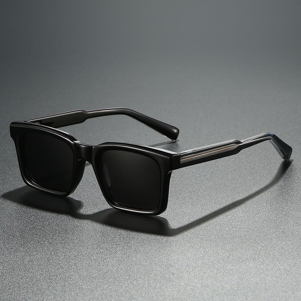 Damen modische Sonnenbrille mit exklusivem Rahmen und UV-Schutz Brehn