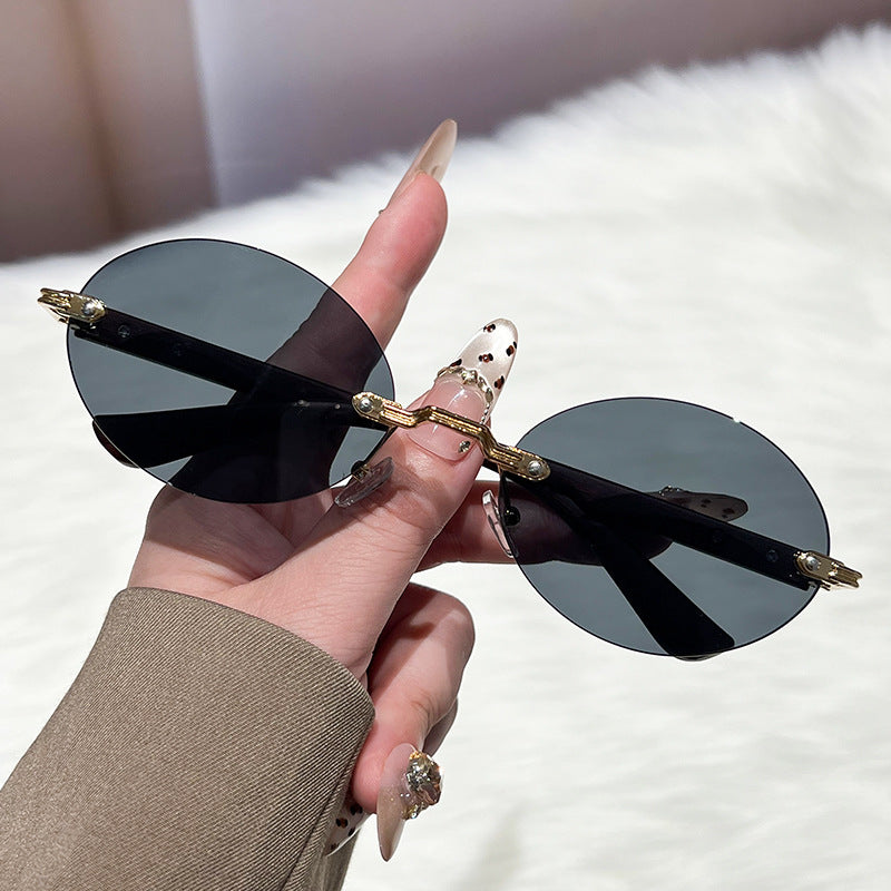 Damen modische und elegante Sonnenbrille mit ovalem Design Brehn