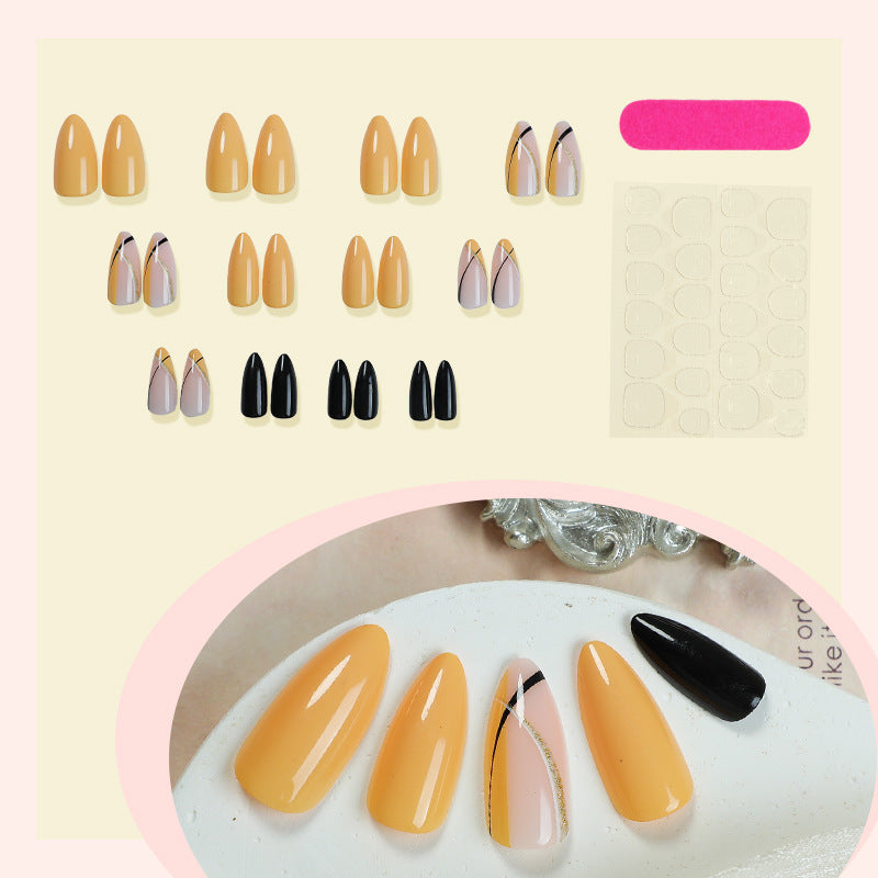 Kunstnagelset mit Kreativen Farbverlauf und Eleganten Linien Brehn