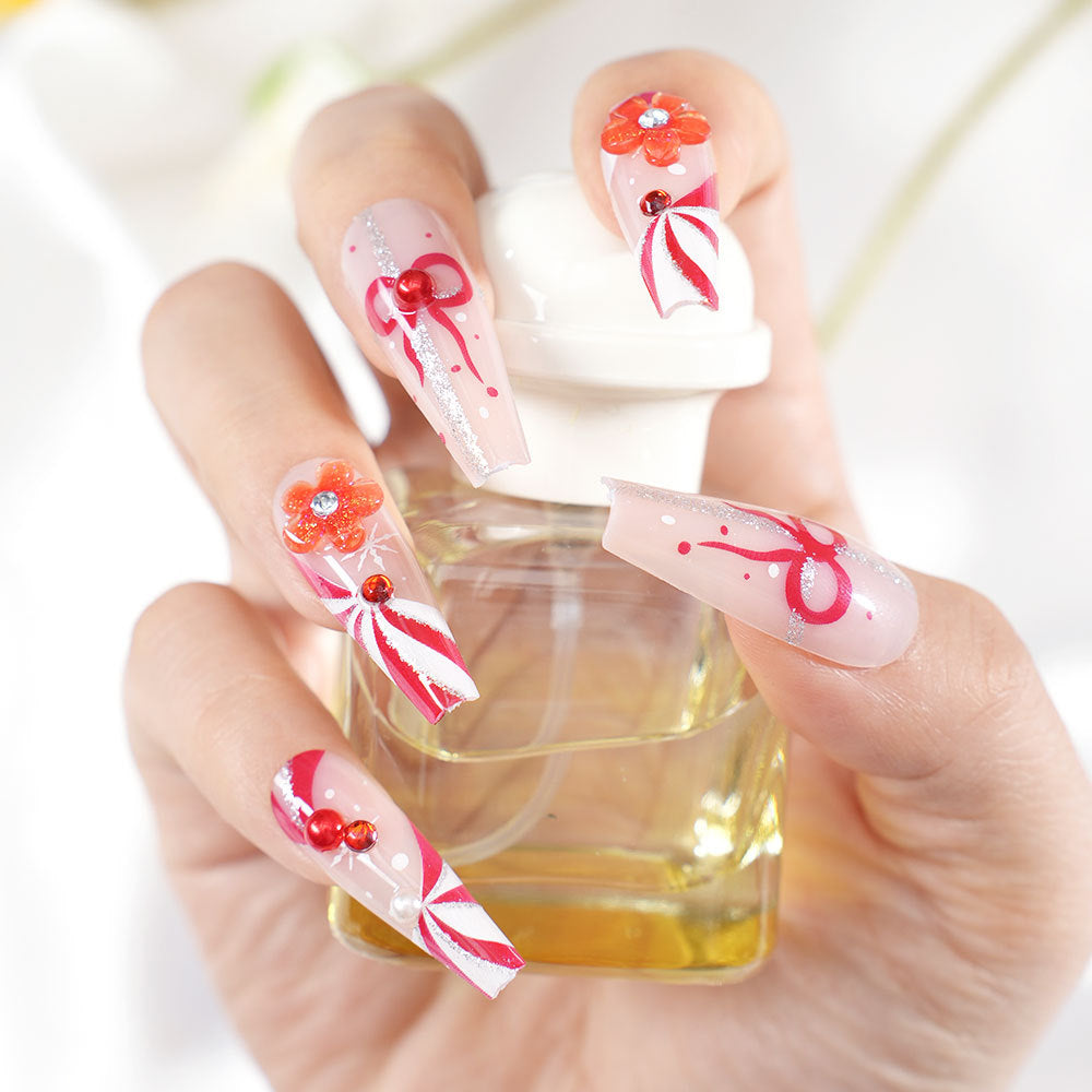 Dekorative florale Nagelspitzen Brehn