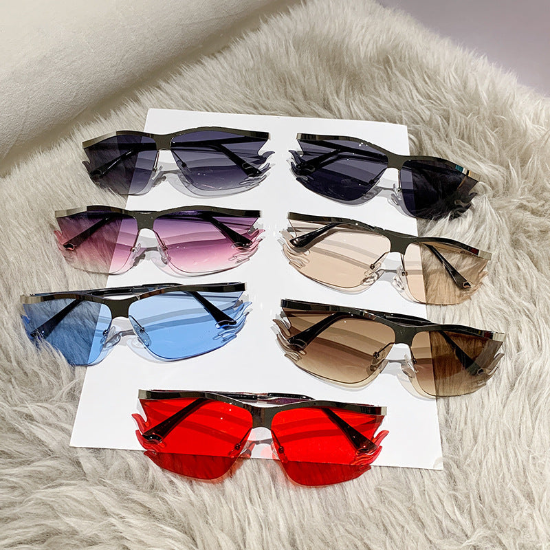 Damen futuristische Sonnenbrille mit elegantem transparente Rahmen Brehn