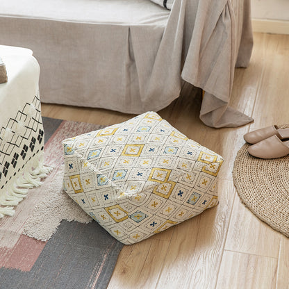 Sitzpouf aus gewebtem Baumwollmix mit gestepptem Diamant-Relief Brehn