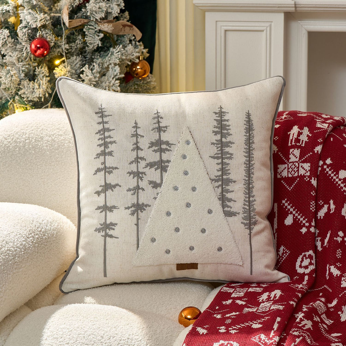Festlicher getufteter Chenille Merry Christmas Nackenstützkissen