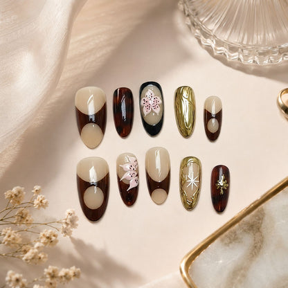 Dekorativer Floral Press-On Nagelkunstset