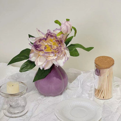 Elegante künstliche Blumenanzeige