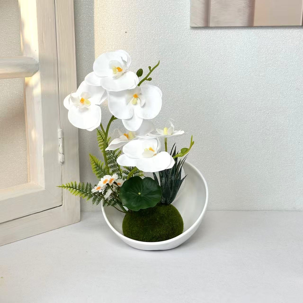 Elegante Orchideenarrangement