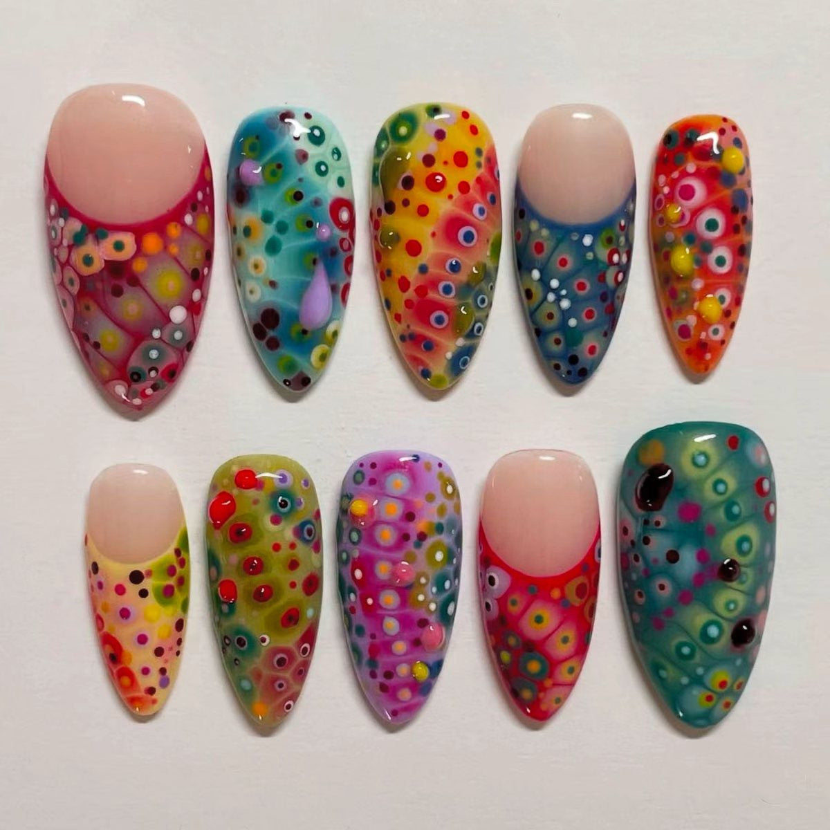 Thematic Artisan Press-On Nail Set Brehn