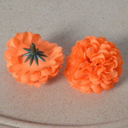 Elegante Stoffblumen-Haaraccessoires