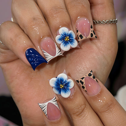 Blumenakzent-Nagelkunst-Set Brehn