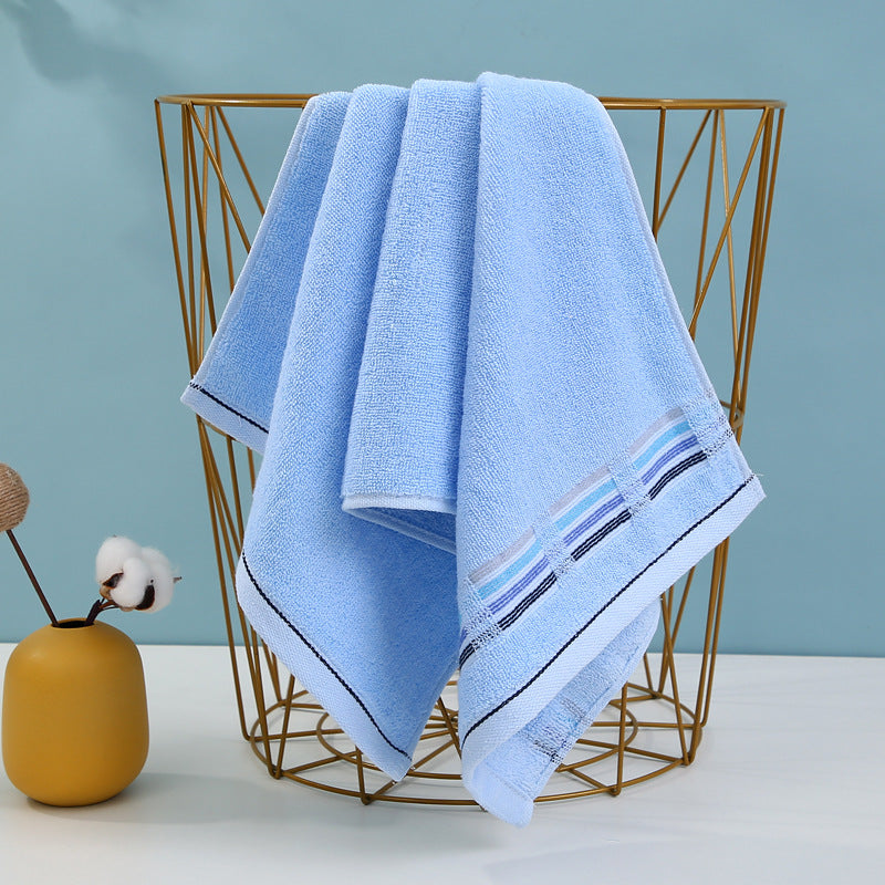 Hochwertiges Frottierhandtuch Mit Elegantem Streifendetail Brehn