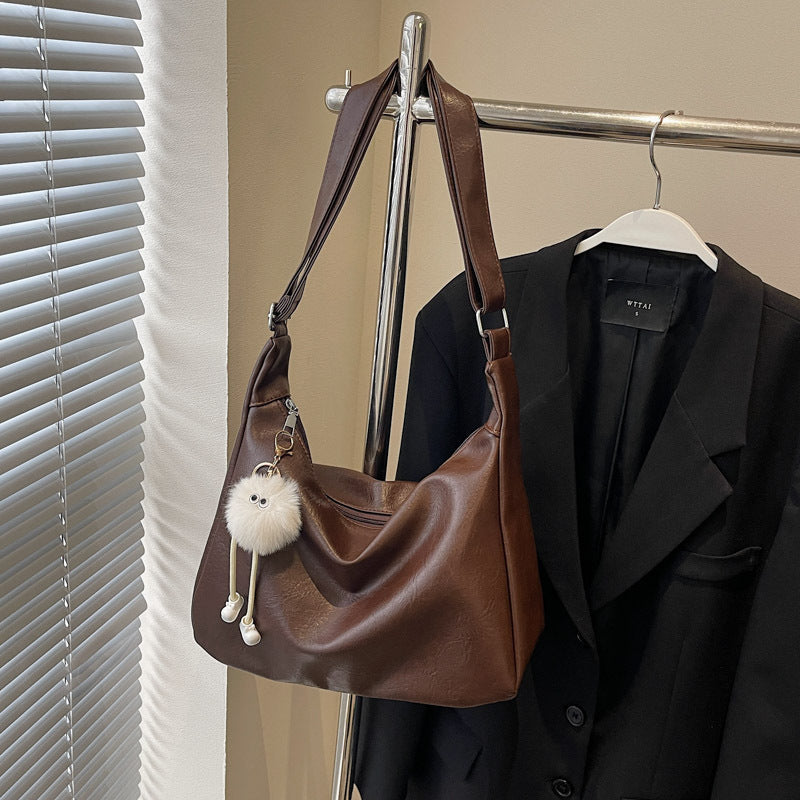 Elegante Schlappe Schultertasche Brehn